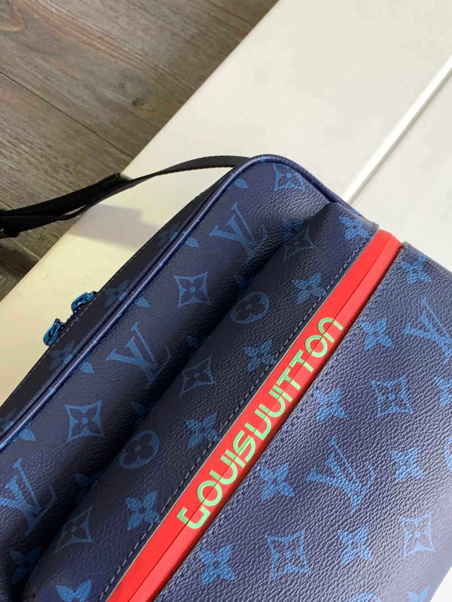 All categories 💚 Top version men’s bags 💚 LV 2024 new LV crossbody bag