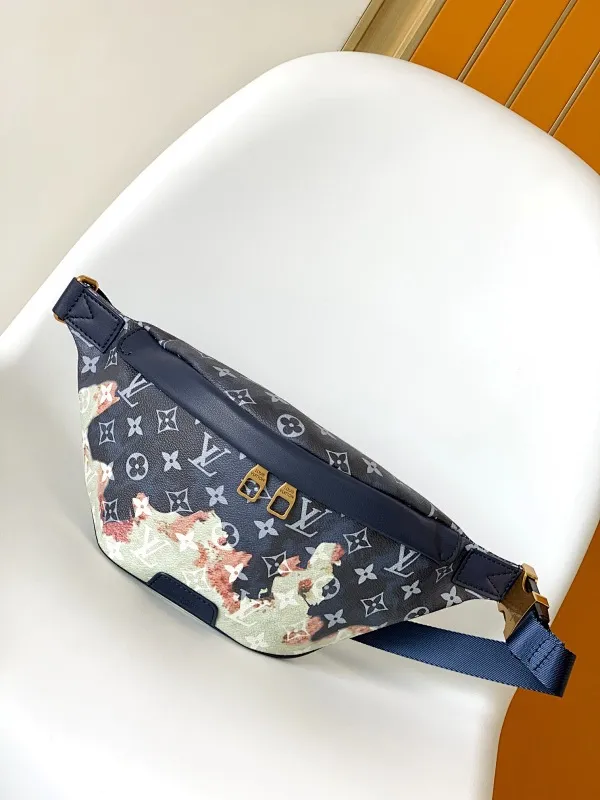 All categories 💚 Top version men’s bags 💚 LV 2025 official website new LV chest bag