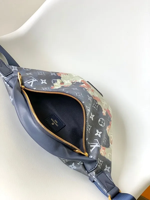All categories 💚 Top version men’s bags 💚 LV 2025 official website new LV chest bag