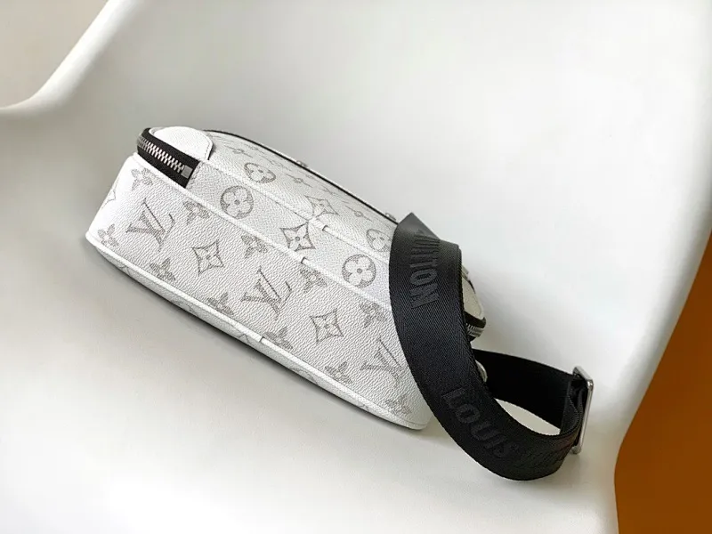 All categories 💚 Top version men’s bags 💚 LV 2024 official website new LV crossbody bag