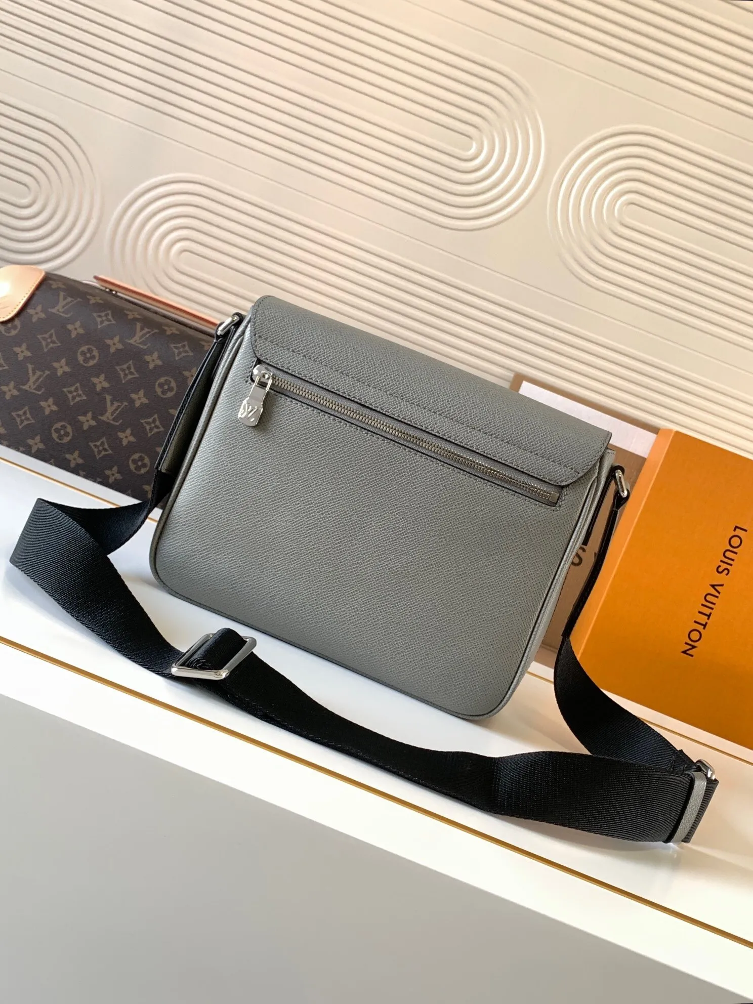 All categories 💚 Top version men’s bags 💚 LV 2024 official website new LV crossbody bag