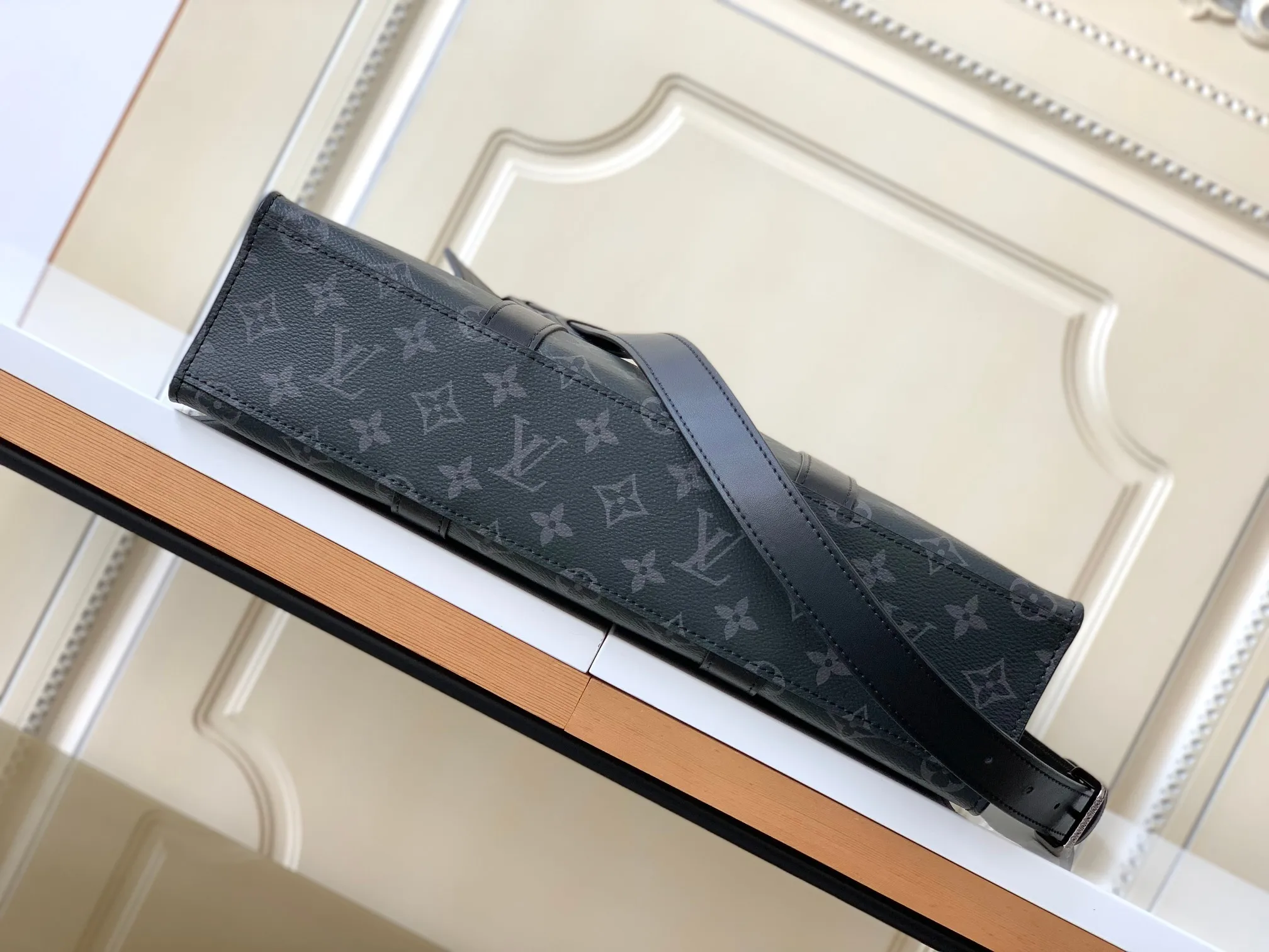 All categories 💚 Top version men’s bags 💚 LV 2024 new LV crossbody bag