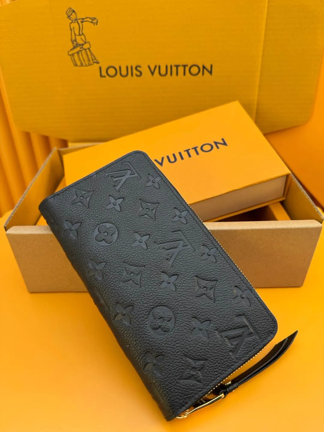 M61864 "Special Duty Free" ♻️[Official special edition·First-class material·All-steel hardware·French chips·Full set of packaging] A new upgrade of the classic wallet! Four new credit card slots and a colorful lining made of leather make the wallet more versatile. 19.5x10x2cm 💰920