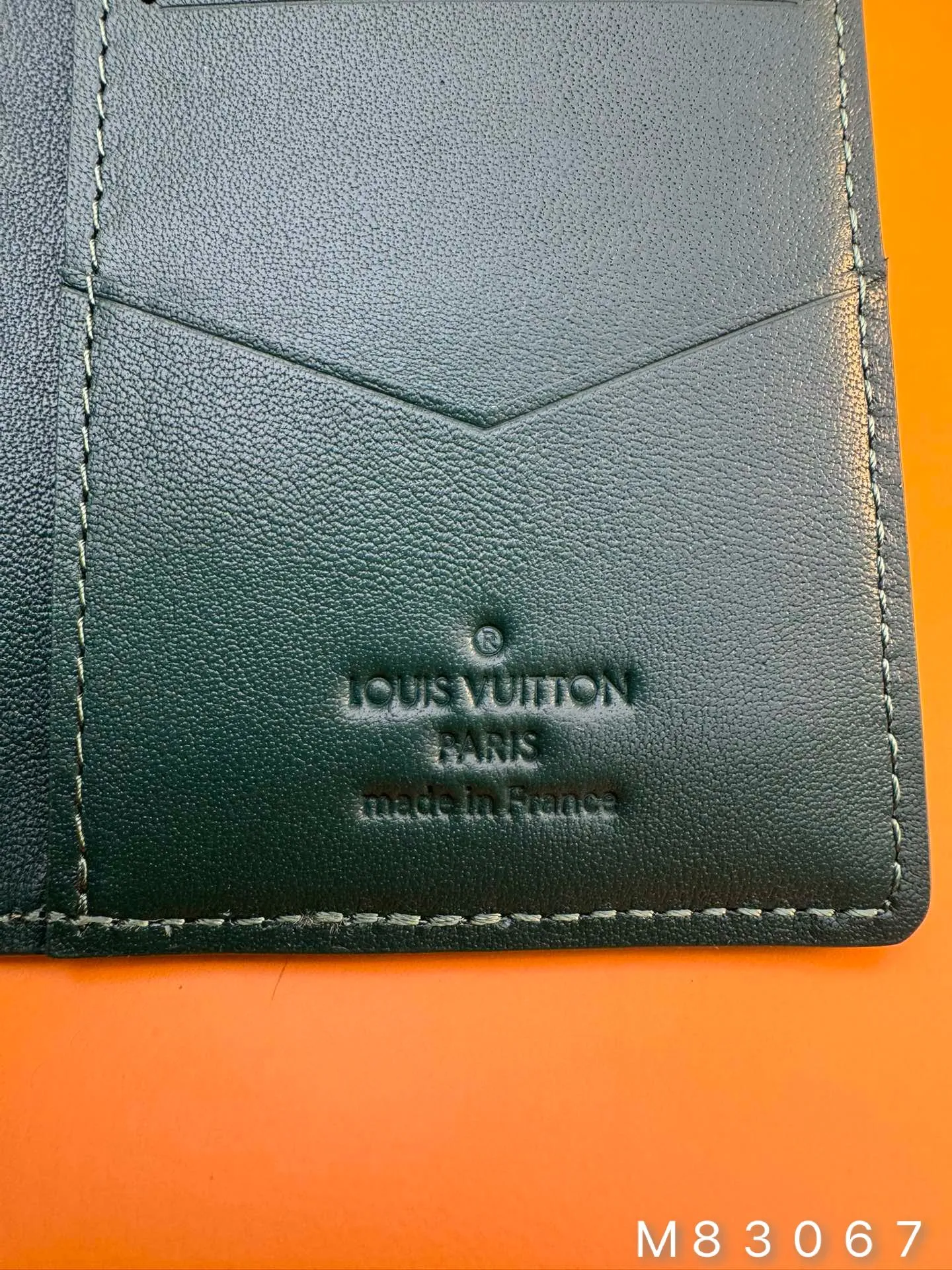 M83067 "Special Duty Free" ♻️[Official special edition·First-class material·All-steel hardware·French chips·Full set of packaging] This pocket wallet is made of soft and wear-resistant Taurillon leather, showing the brand's classic Monogram embossing. The fresh colors imitate the bright moonlight, and the handsome design makes it an everyday choice for modern life. 7.5x11.1x1cm 💰400