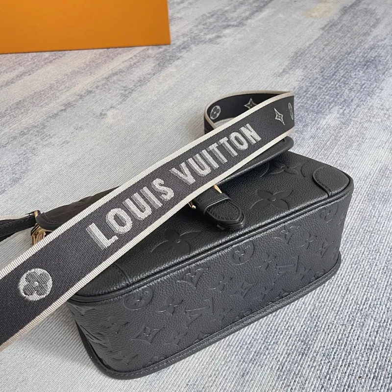 All Categories Official Website "Brand Women's Bags" Women's Bags 💙 LV 2025 New LV Crossbody Bag