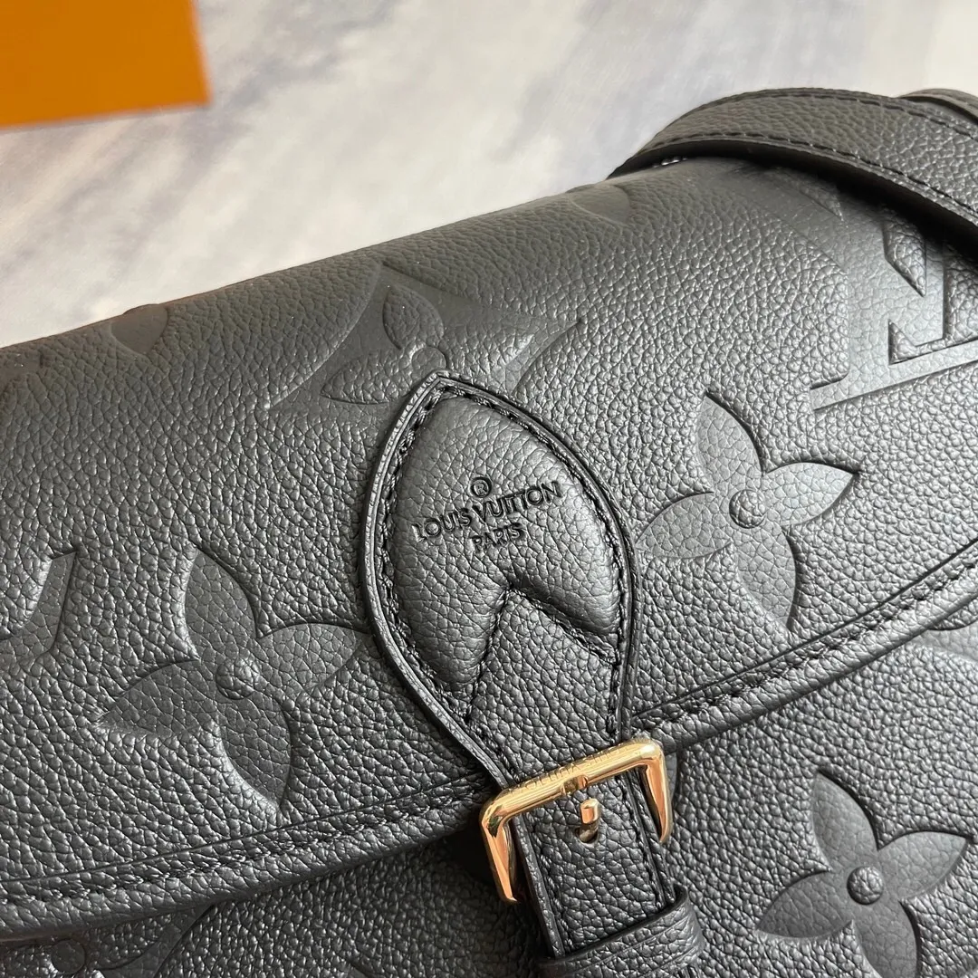 All Categories Official Website "Brand Women's Bags" Women's Bags 💙 LV 2025 New LV Crossbody Bag