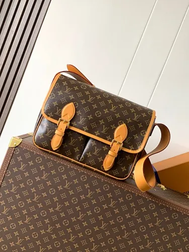 All Categories Official Website "Brand Women's Bags" Women's Bags 💙 LV 2025 New LV Crossbody Bag