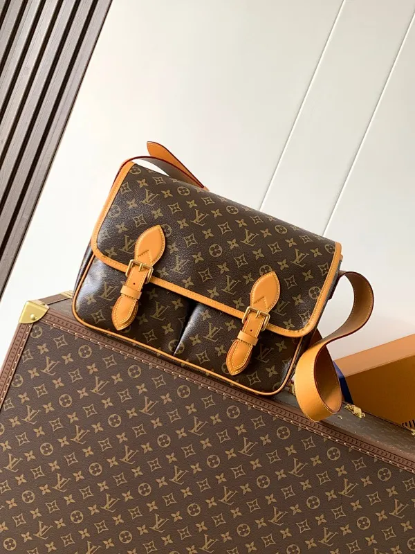 All Categories Official Website "Brand Women's Bags" Women's Bags 💙 LV 2025 New LV Crossbody Bag