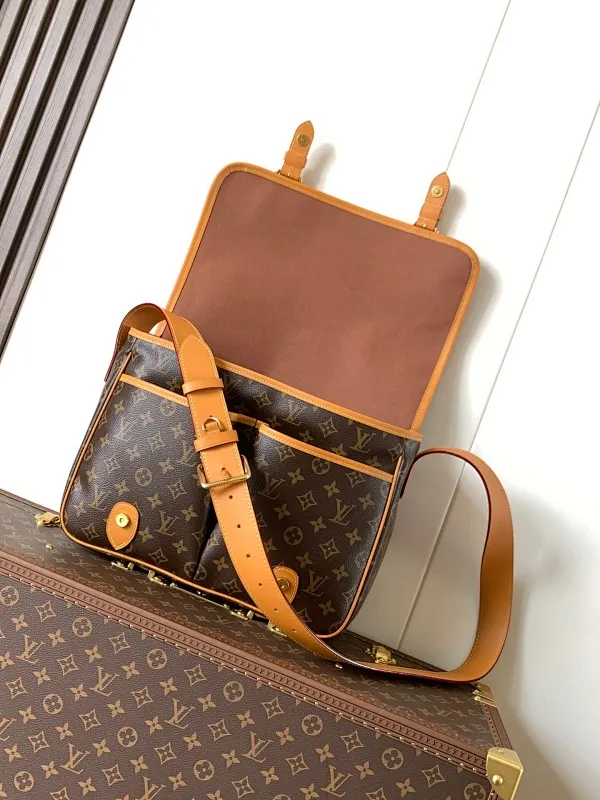 All Categories Official Website "Brand Women's Bags" Women's Bags 💙 LV 2025 New LV Crossbody Bag