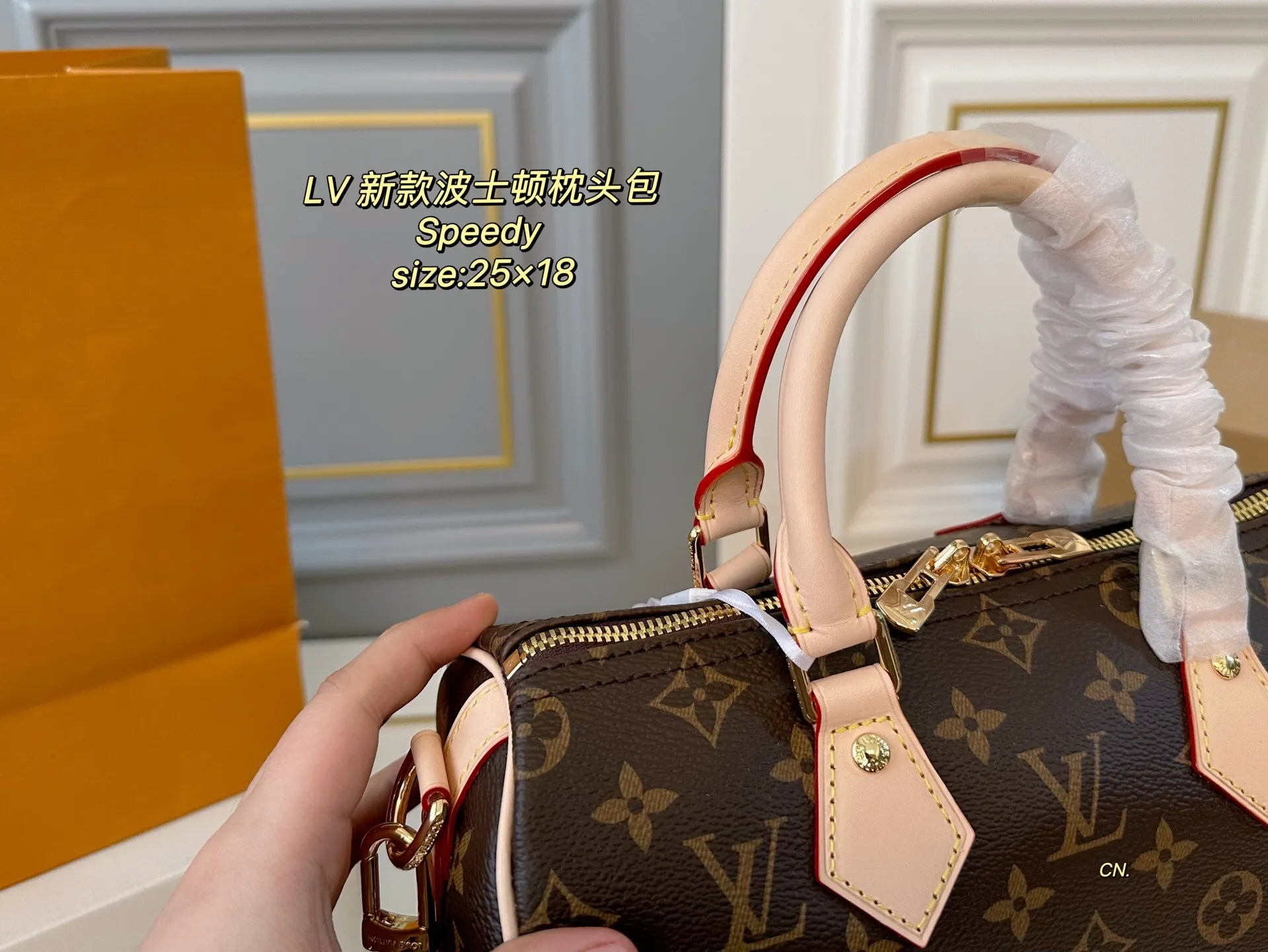 All categories Official website "Brand Women's Bags" Women's Bags 💙 LV 2025 new LV speedy Boston pillow bag
