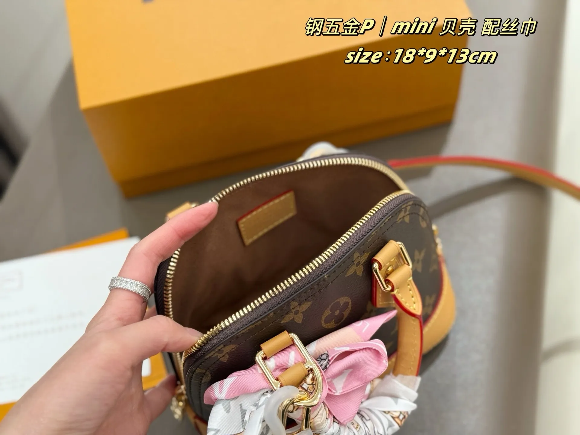 All Categories Official Website "Brand Women's Bags" Women's Bags 💙 LV 2025 New LV Crossbody Bag