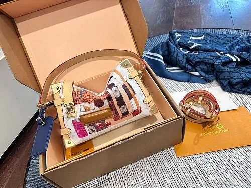 All Categories Official Website "Brand Women's Bags" Women's Bags 💙 LV 2026 New LV Crossbody Bag