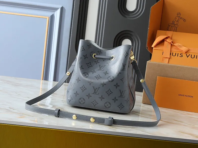 All Categories Official Website "Brand Women's Bags" Women's Bags 💙 LV 2025 New LV Crossbody Bag