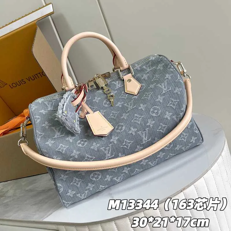 All Categories Official Website "Brand Women's Bags" Women's Bags 💙 LV LV 2026 New Handheld Shoulder Bag