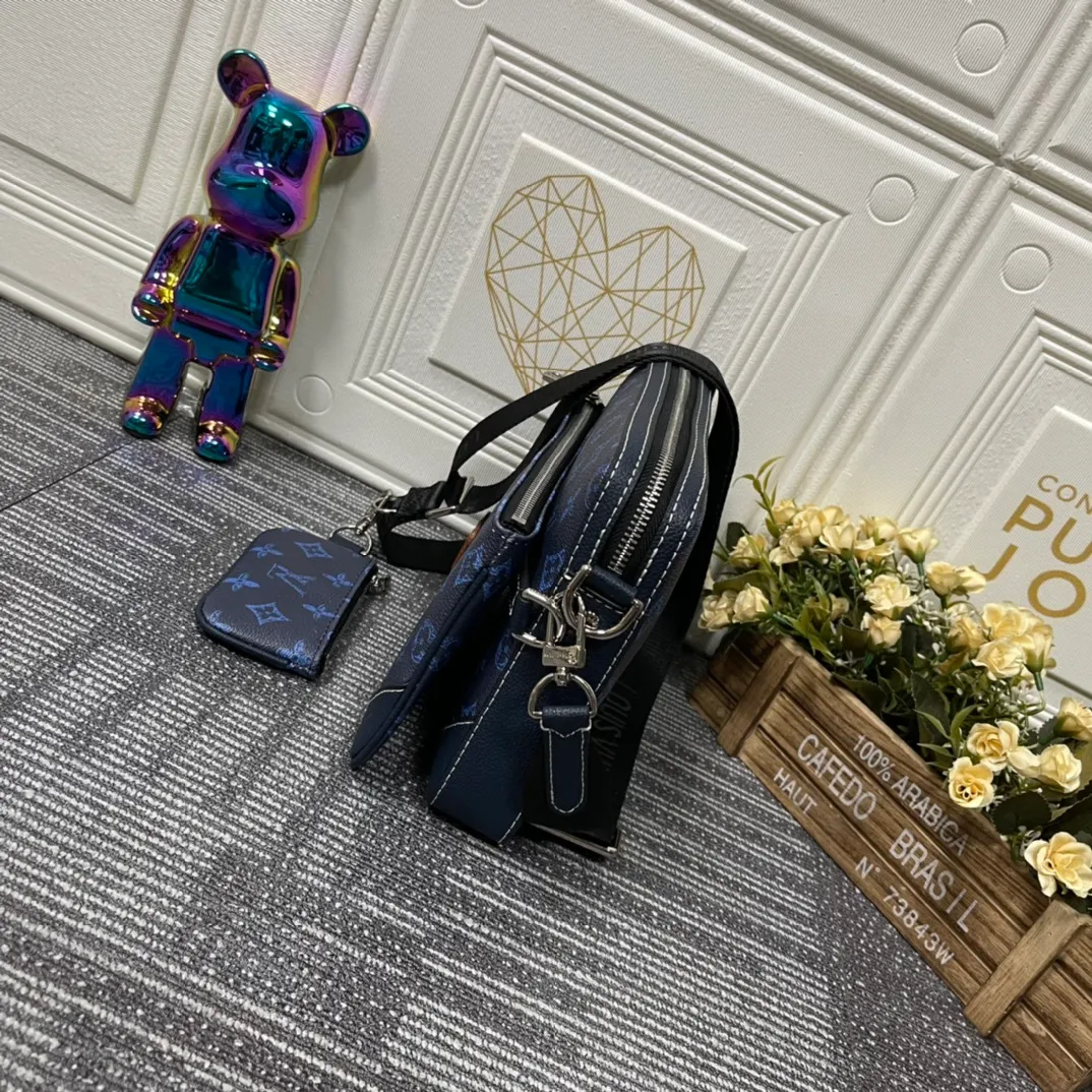 All categories Official website "Brand Women's Bags" Women's Bags 💙 LV replica LV, fine imitation LV bags, LV shoulder bags, 2023 official latest version LV messenger bag, bag factory, original material, size: 25-18.5-7CM
