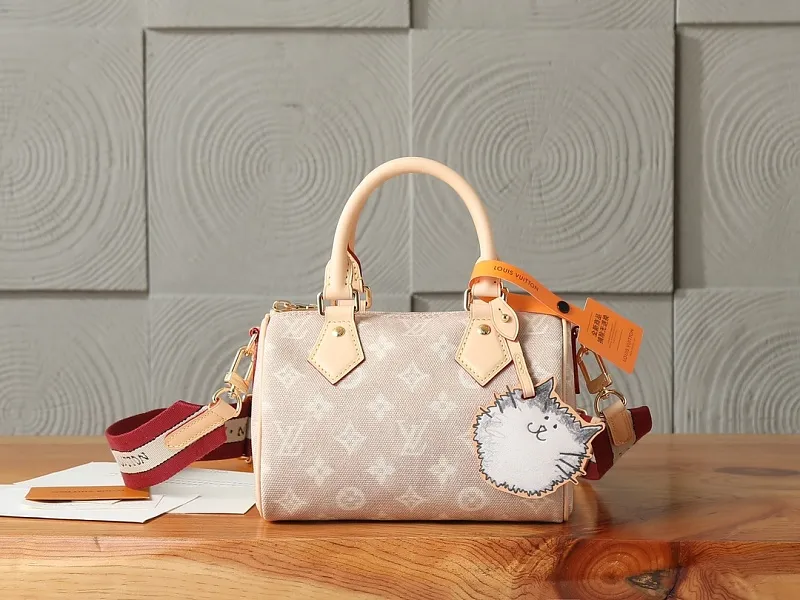 All Categories Official Website "Brand Women's Bags" Women's Bags 💙 LV LV 2026 New Crossbody Shoulder Bag