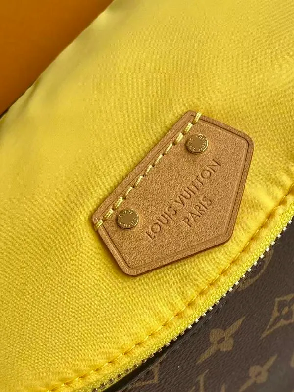 All Categories Official Website "Brand Women's Bags" Women's Bags 💙 LV 2026 New LV Crossbody Bag