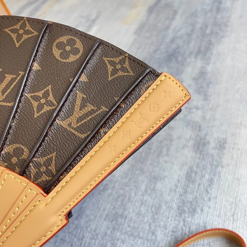 All Categories Official Website "Brand Women's Bags" Women's Bags 💙 LV 2025 New LV Crossbody Bag