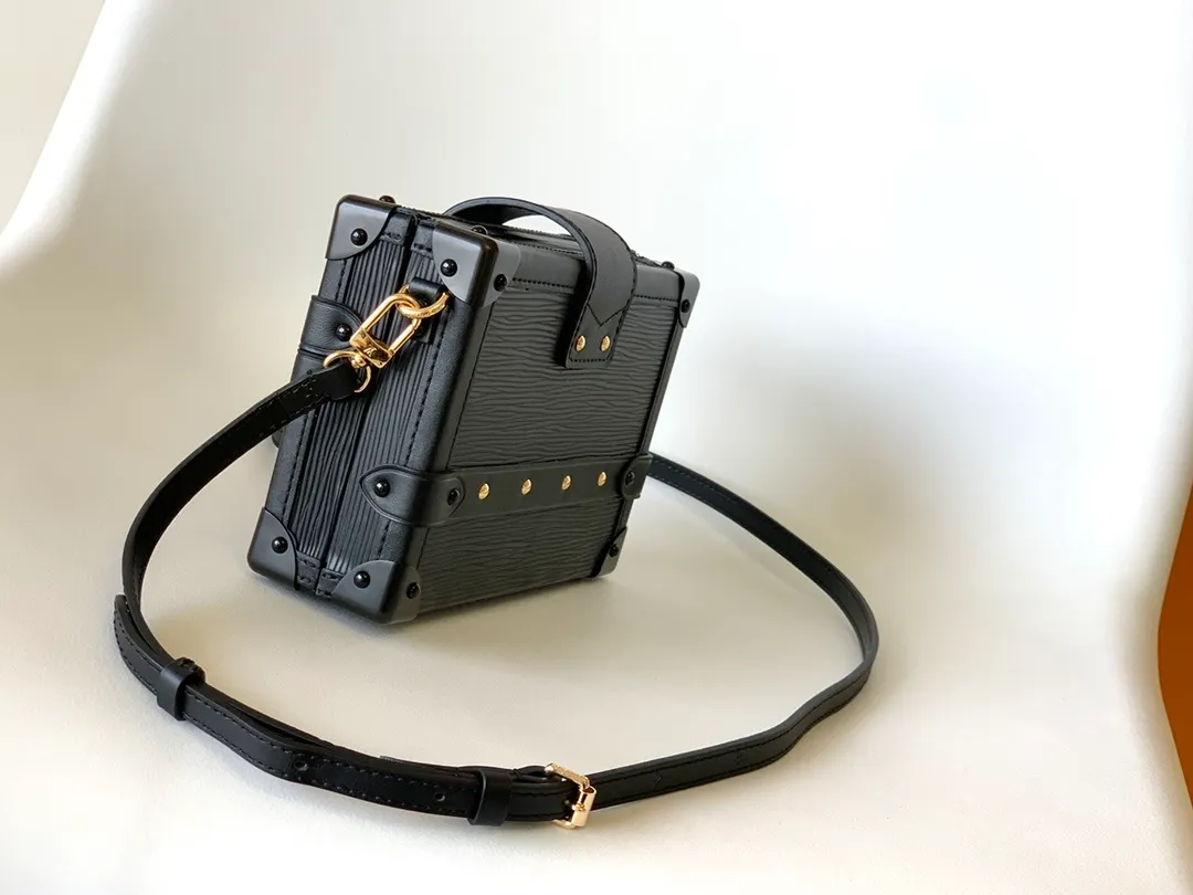 All categories Official website "Brand Women's Bags" Women's Bags 💙 LV replica LV, fine imitation LV bags, LV shoulder bags, 2023 official latest version LV cow leather crossbody bag, bag factory, original material, size: 20-12.5-6CM