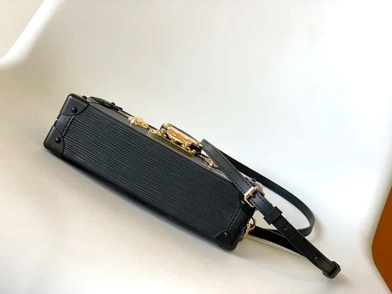 All categories Official website "Brand Women's Bags" Women's Bags 💙 LV replica LV, fine imitation LV bags, LV shoulder bags, 2023 official latest version LV cow leather crossbody bag, bag factory, original material, size: 20-12.5-6CM