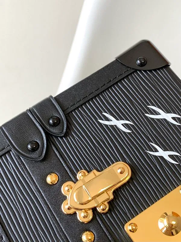 All categories Official website "Brand Women's Bags" Women's Bags 💙 LV replica LV, fine imitation LV bags, LV shoulder bags, 2023 official latest version LV cow leather crossbody bag, bag factory, original material, size: 20-12.5-6CM