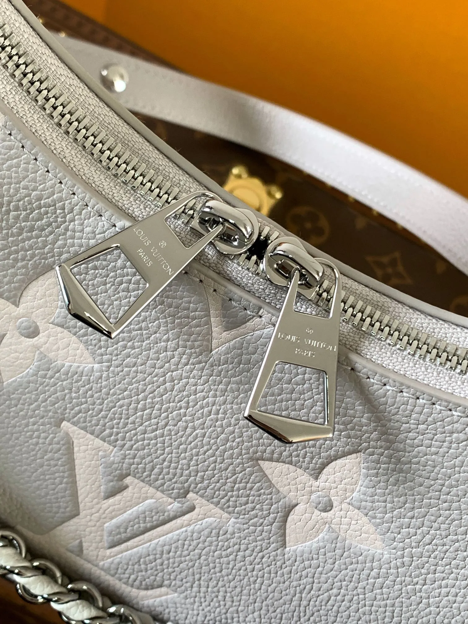 All Categories Official Website "Brand Women's Bags" Women's Bags 💙 LV 2026 New LV Crossbody Bag
