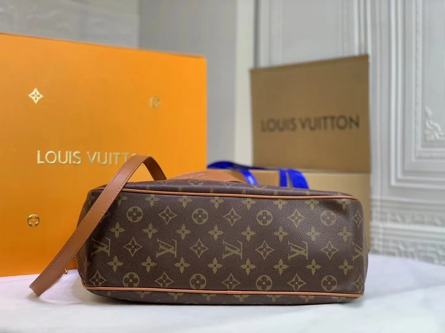 All categories Official website "Brand Women's Bags" Women's Bags 💙 LV fine imitation LV, high imitation LV bags, LV handbags, 2023 official latest version LV shopping bag, LV bag factory, recommended bags, size: 38-30CM