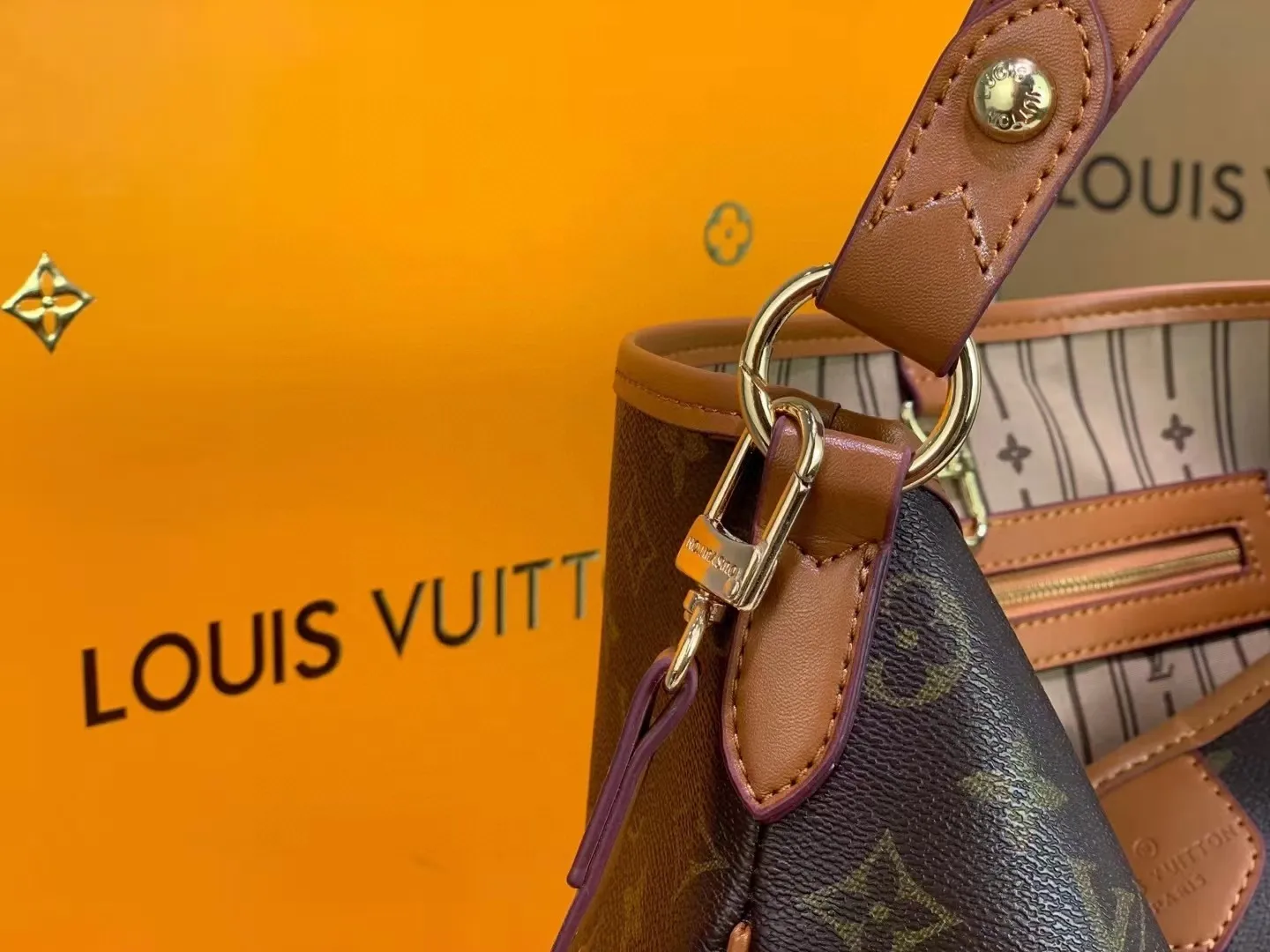 All categories Official website "Brand Women's Bags" Women's Bags 💙 LV fine imitation LV, high imitation LV bags, LV handbags, 2023 official latest version LV shopping bag, LV bag factory, recommended bags, size: 38-30CM