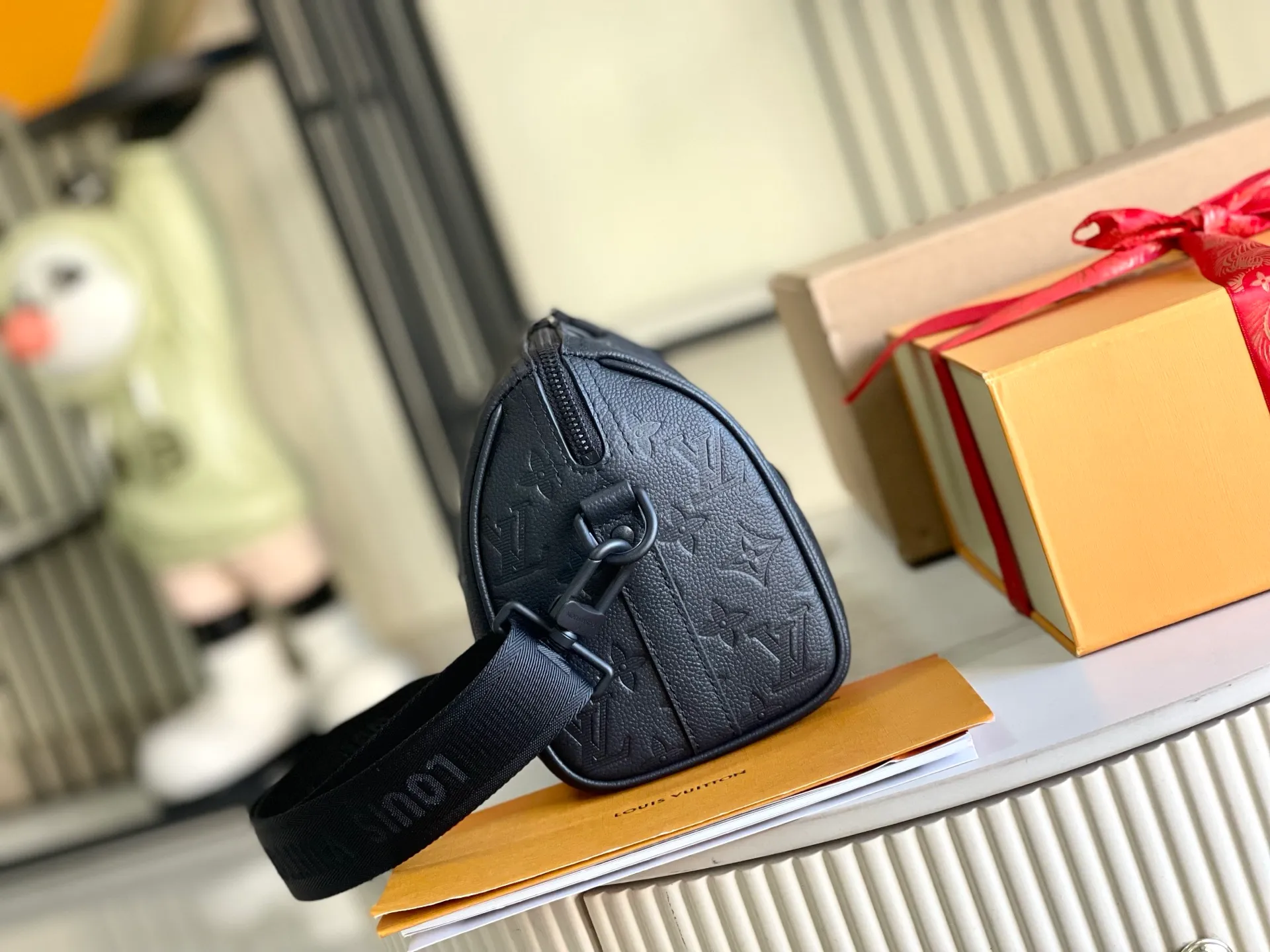 All Categories 💚 Authentic Grade Bags 💚 LV 2026 New LV Top Replica Crossbody Shoulder Bag