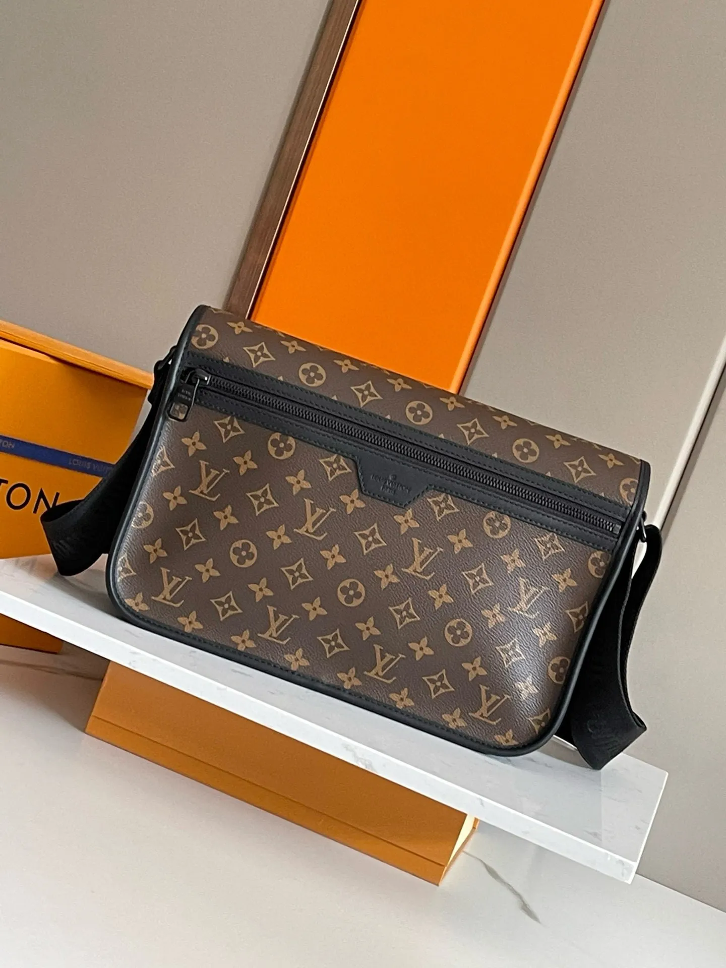 All Categories Official Website "Brand Women's Bags" Women's Bags 💙 LV LV 2026 New Crossbody Shoulder Bag