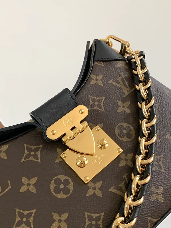All Categories Official Website "Brand Women's Bags" Women's Bags 💙 LV 2026 New LV Crossbody Bag