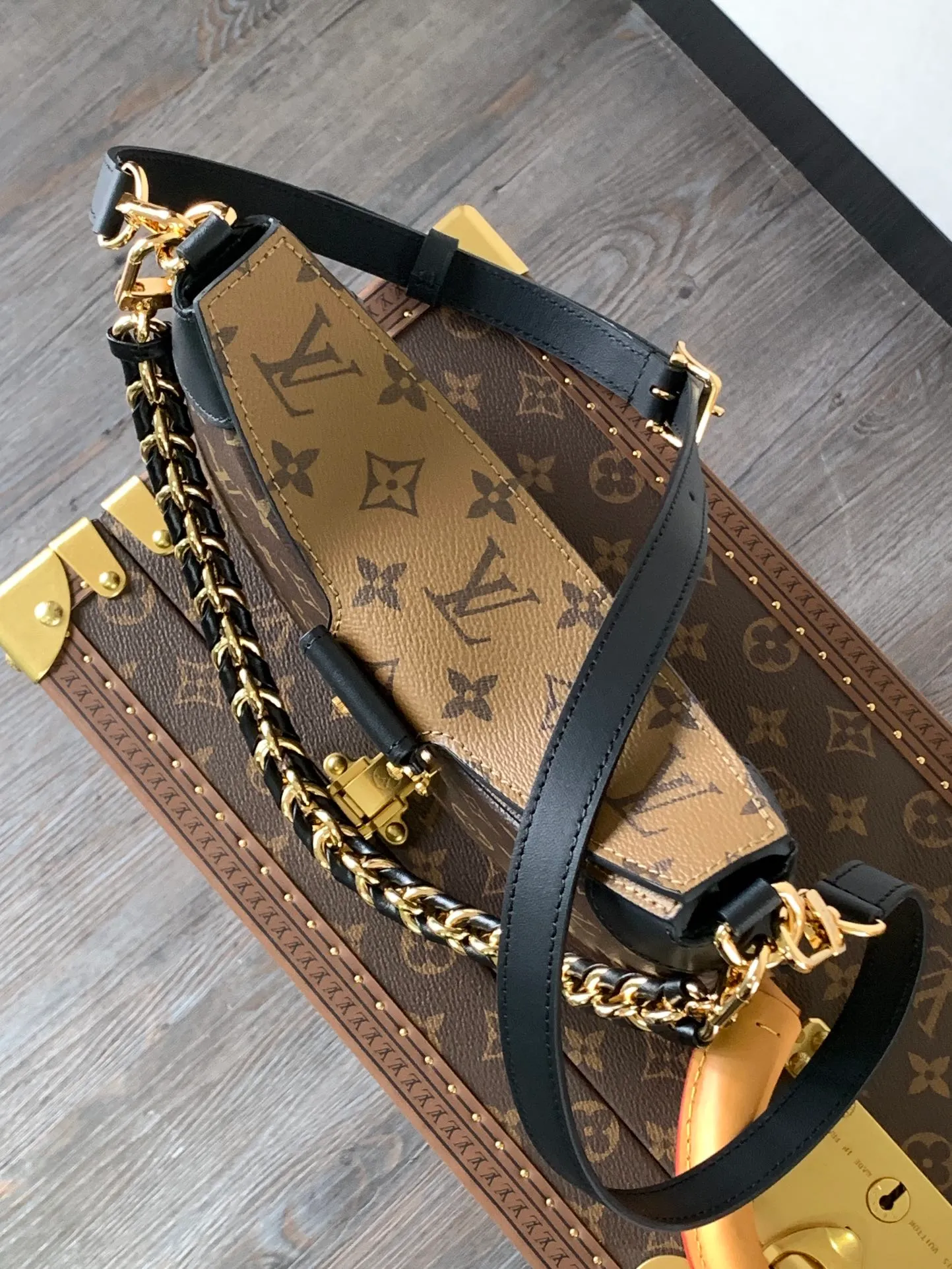 All Categories Official Website "Brand Women's Bags" Women's Bags 💙 LV 2026 New LV Crossbody Bag