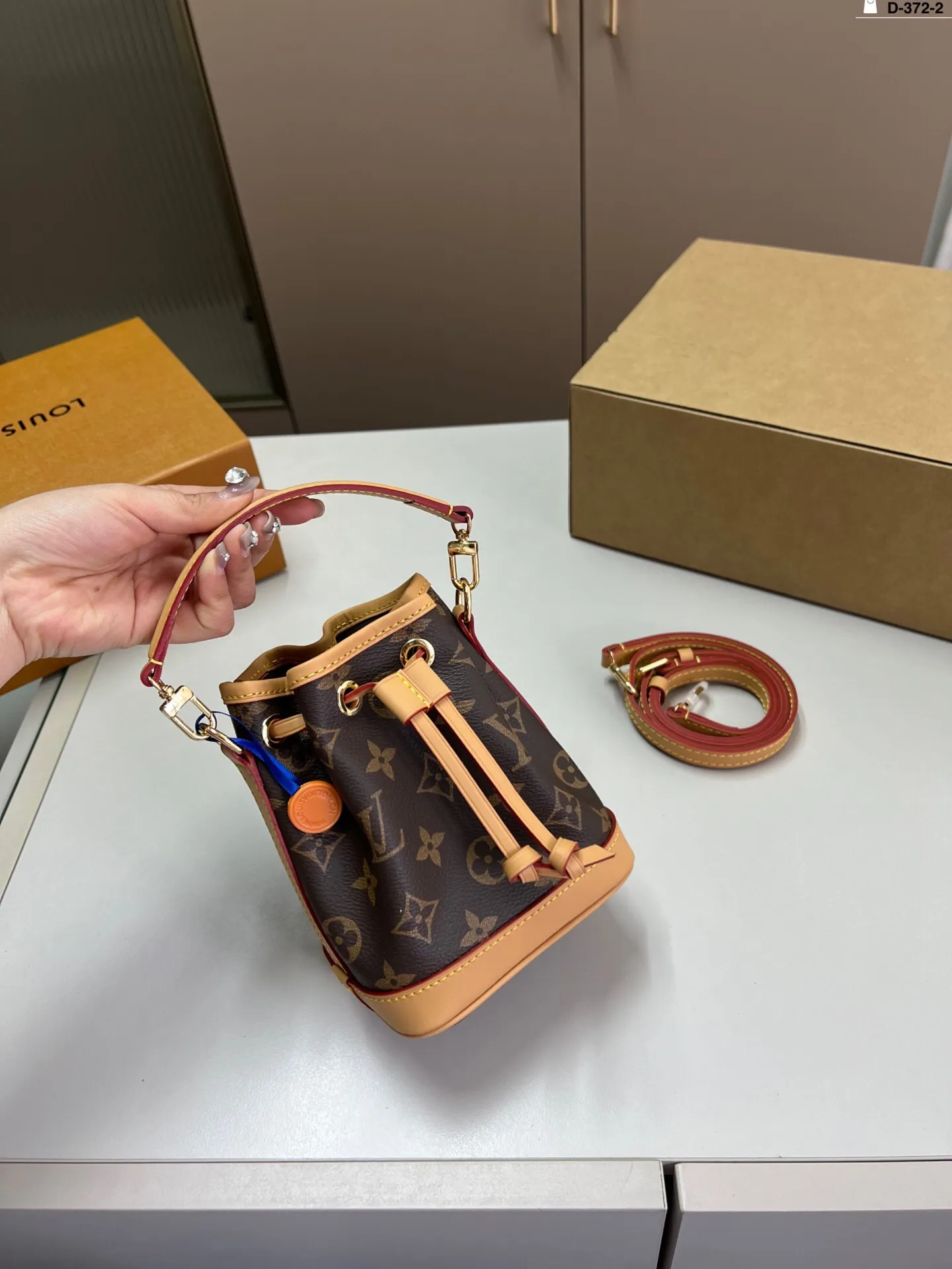 All Categories Official Website "Brand Women's Bags" Women's Bags 💙 LV 2025 New LV Crossbody Bag