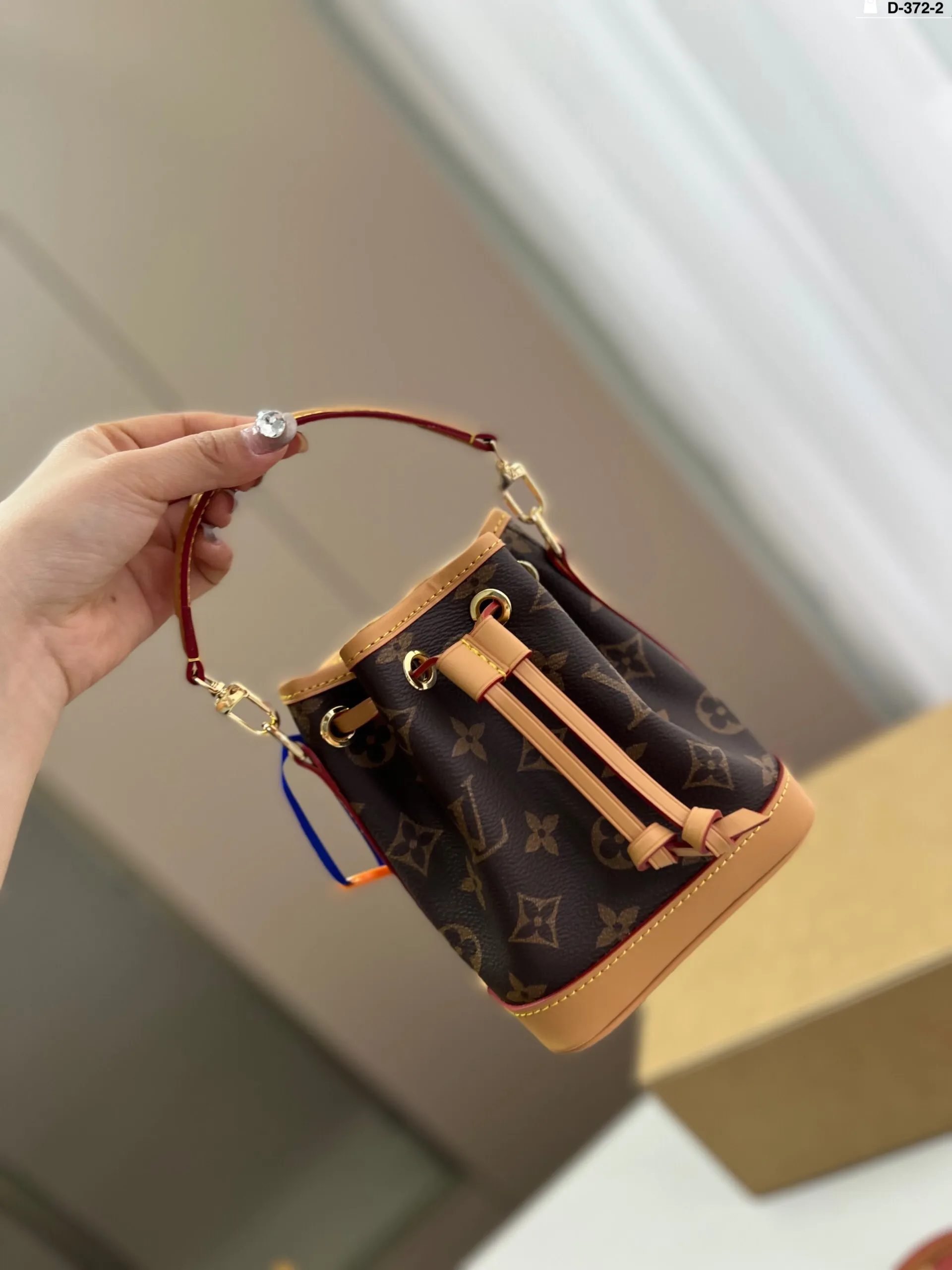 All Categories Official Website "Brand Women's Bags" Women's Bags 💙 LV 2025 New LV Crossbody Bag
