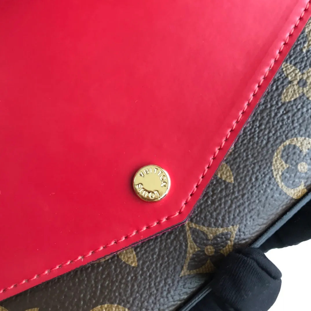 All categories Official website "Brand Women's Bags" Women's Bags 💙 LV 2022 Official New LV Crossbody Bag Wholesale 5800700 High Quality Size: 21-11-2 CM