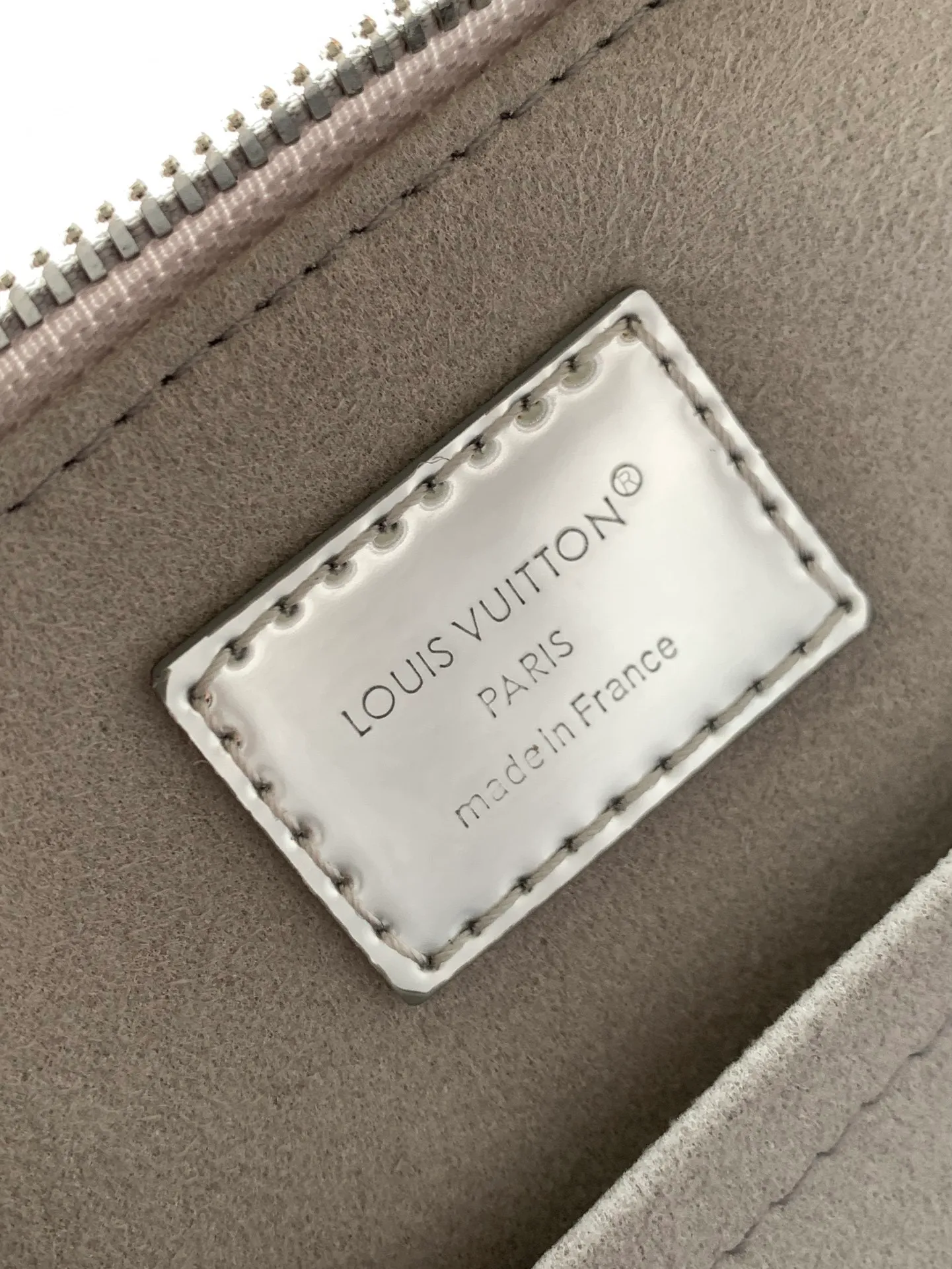 All Categories Official Website "Brand Women's Bags" Women's Bags 💙 LV 2026 New LV Crossbody Bag