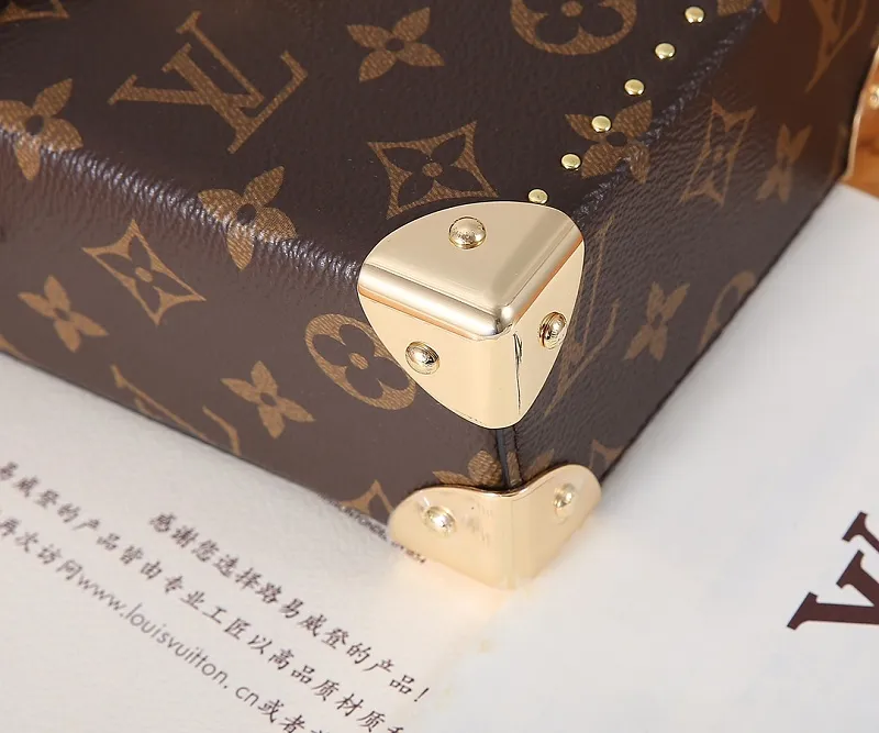 All Categories Official Website "Brand Women's Bags" Women's Bags 💙 LV LV 2026 New Crossbody Shoulder Bag