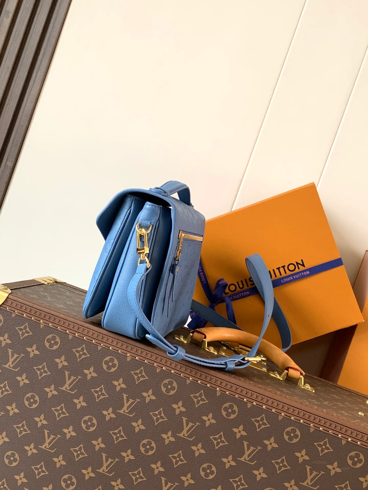 All Categories Official Website "Brand Women's Bags" Women's Bags 💙 LV 2026 Official Website New LV Crossbody Bag