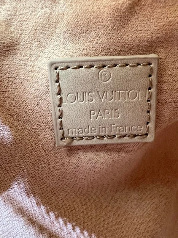 All Categories Official Website "Brand Women's Bags" Women's Bags 💙 LV 2024 Official Website New LV Crossbody Bags