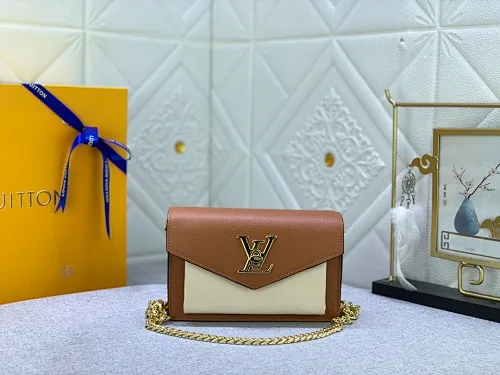 All Categories Official Website "Brand Women's Bags" Women's Bags 💙 LV This Mylockme Pochette chain bag is made of soft cow leather and continues the core elements of the Lockme series with an envelope-style flap, front pocket and LV letter hook. The trendy construction is suitable for storing mobile phones and other essentials, and the long chain allows for shoulder or cross-body wear. Detailed