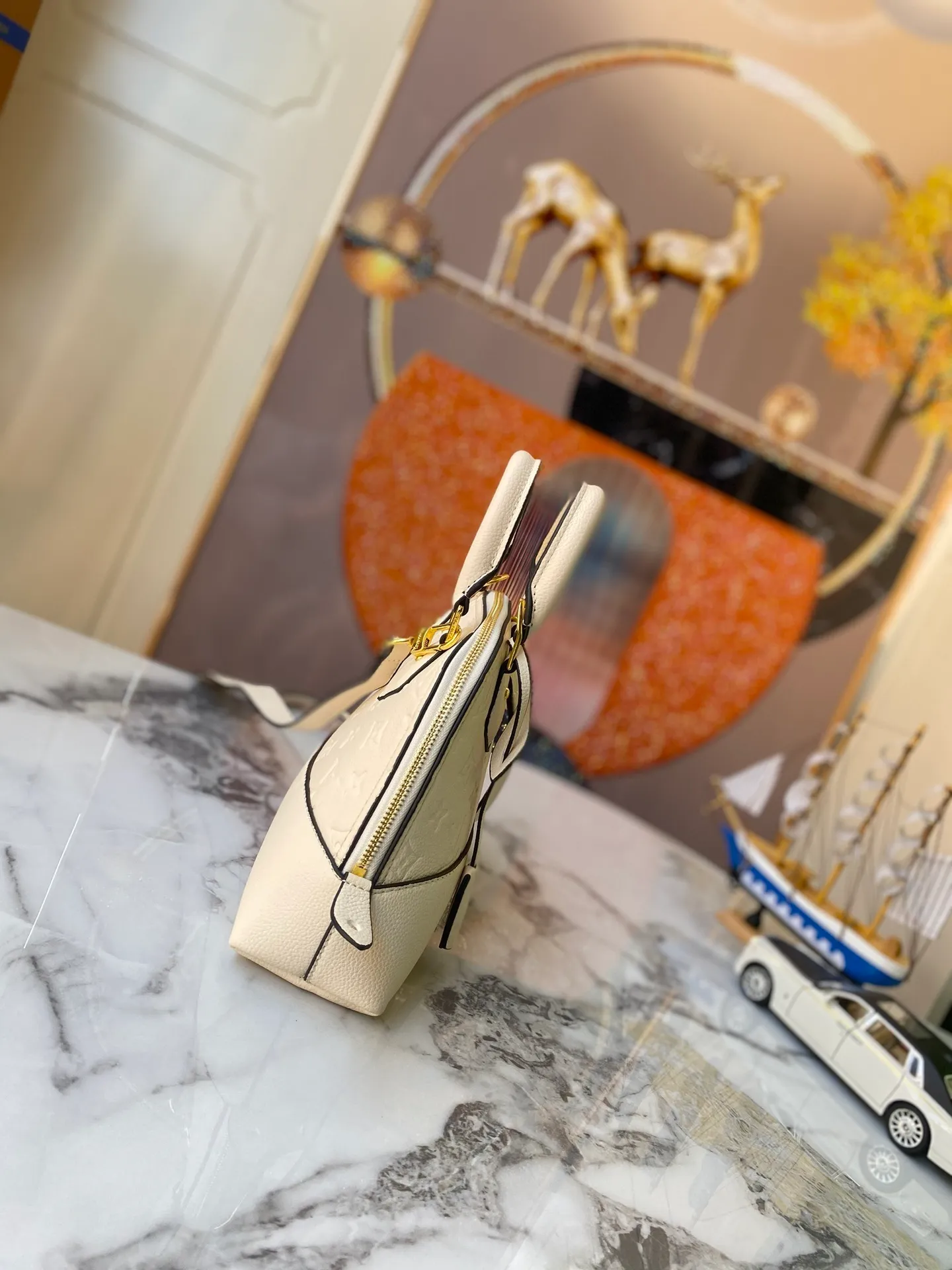 All categories Official website "Brand Women's Bags" Women's Bags 💙 LV 2022 official new LV handbag wholesale 58001800 High quality Size: 25-18-12 CM