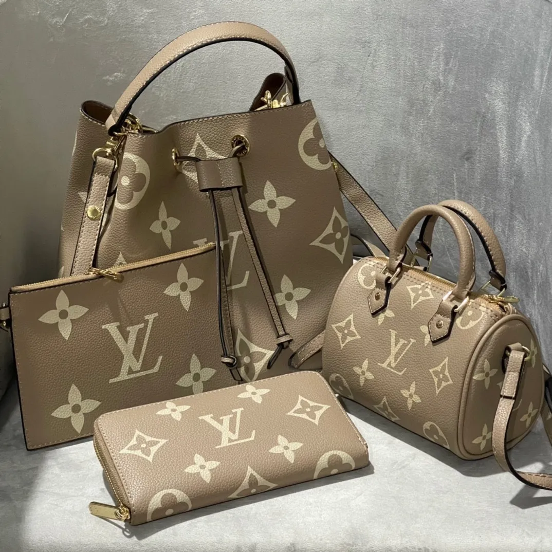 All categories Official website "Three-piece bag set" Three-piece set💖 LV 2023 new LV bag three-piece set wholesale