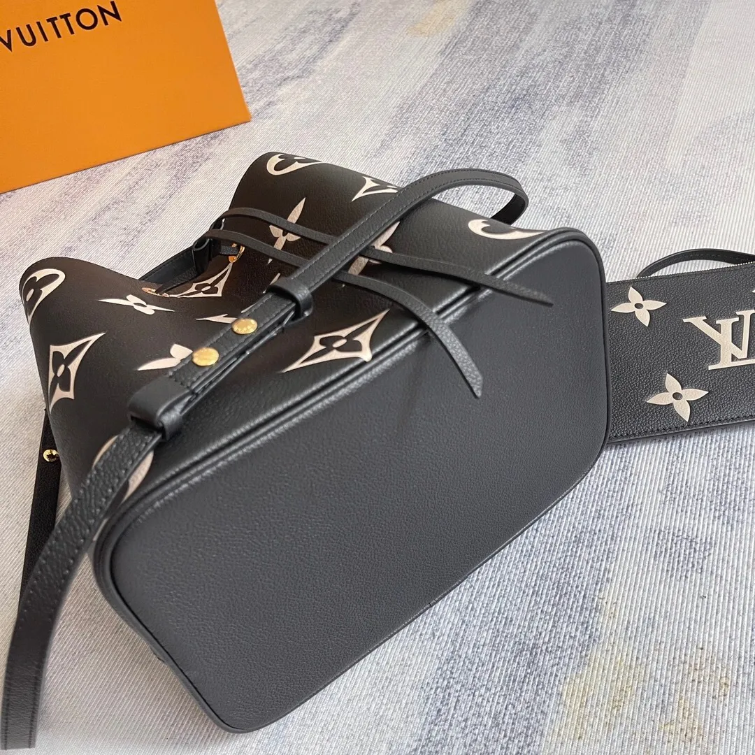 All Categories Official Website "Brand Women's Bags" Women's Bags 💙 LV 2025 New LV Crossbody Bag