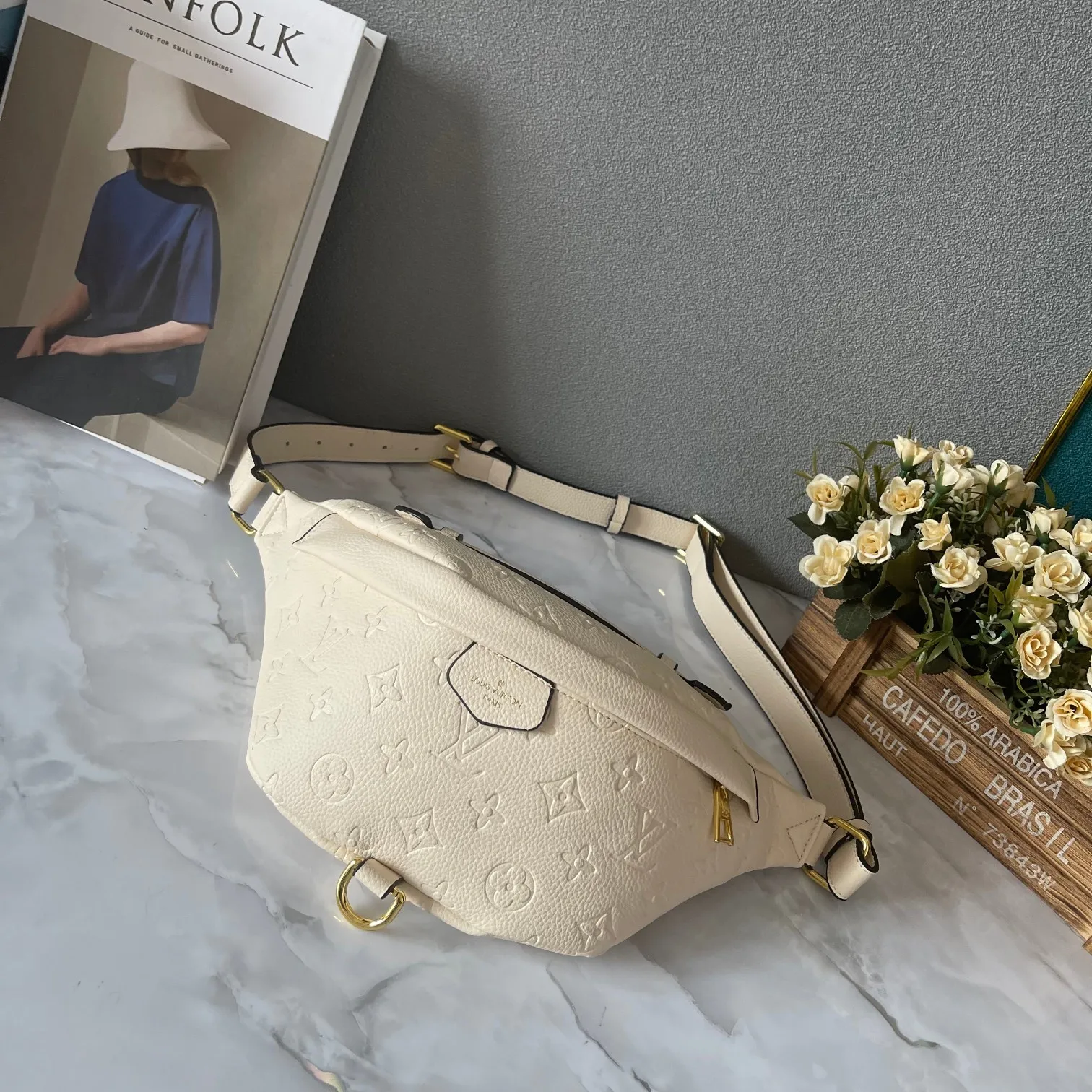 All Categories Official Website "Brand Women's Bags" Women's Bags 💙 LV 2024 New LV Crossbody Bag