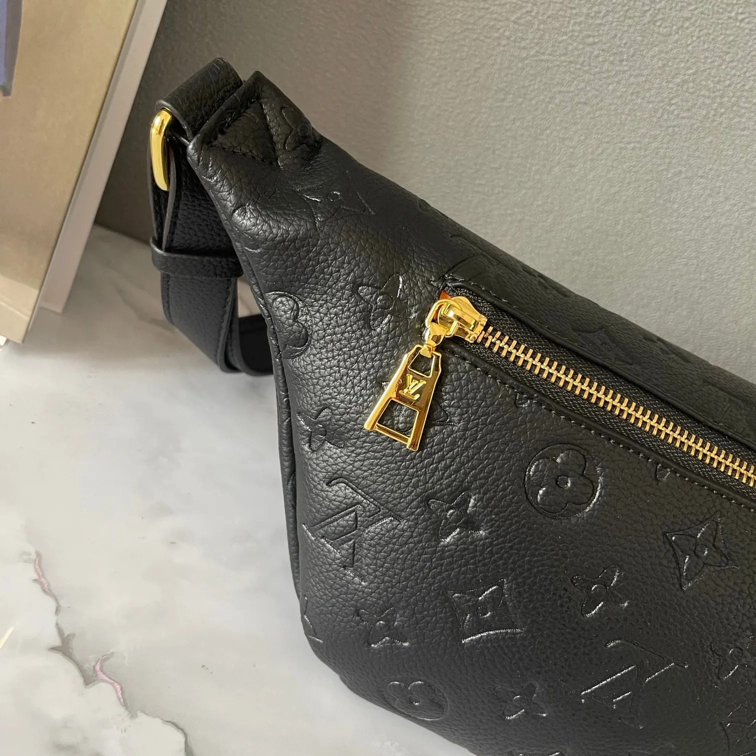 All Categories Official Website "Brand Women's Bags" Women's Bags 💙 LV 2024 New LV Crossbody Bag