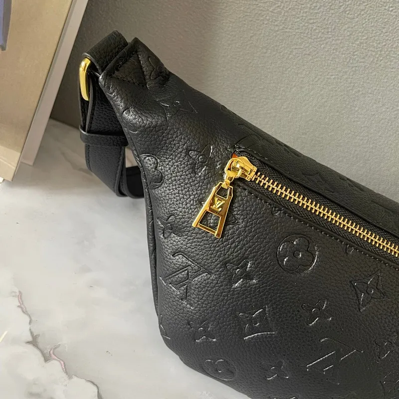 All Categories Official Website "Brand Women's Bags" Women's Bags 💙 LV 2024 New LV Crossbody Bag