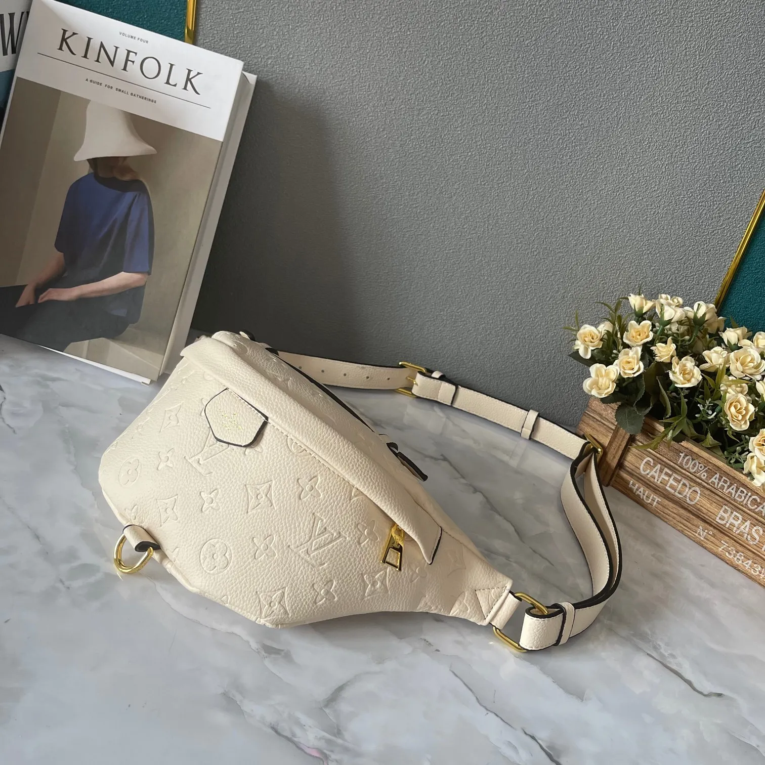 All Categories Official Website "Brand Women's Bags" Women's Bags 💙 LV 2024 New LV Crossbody Bag