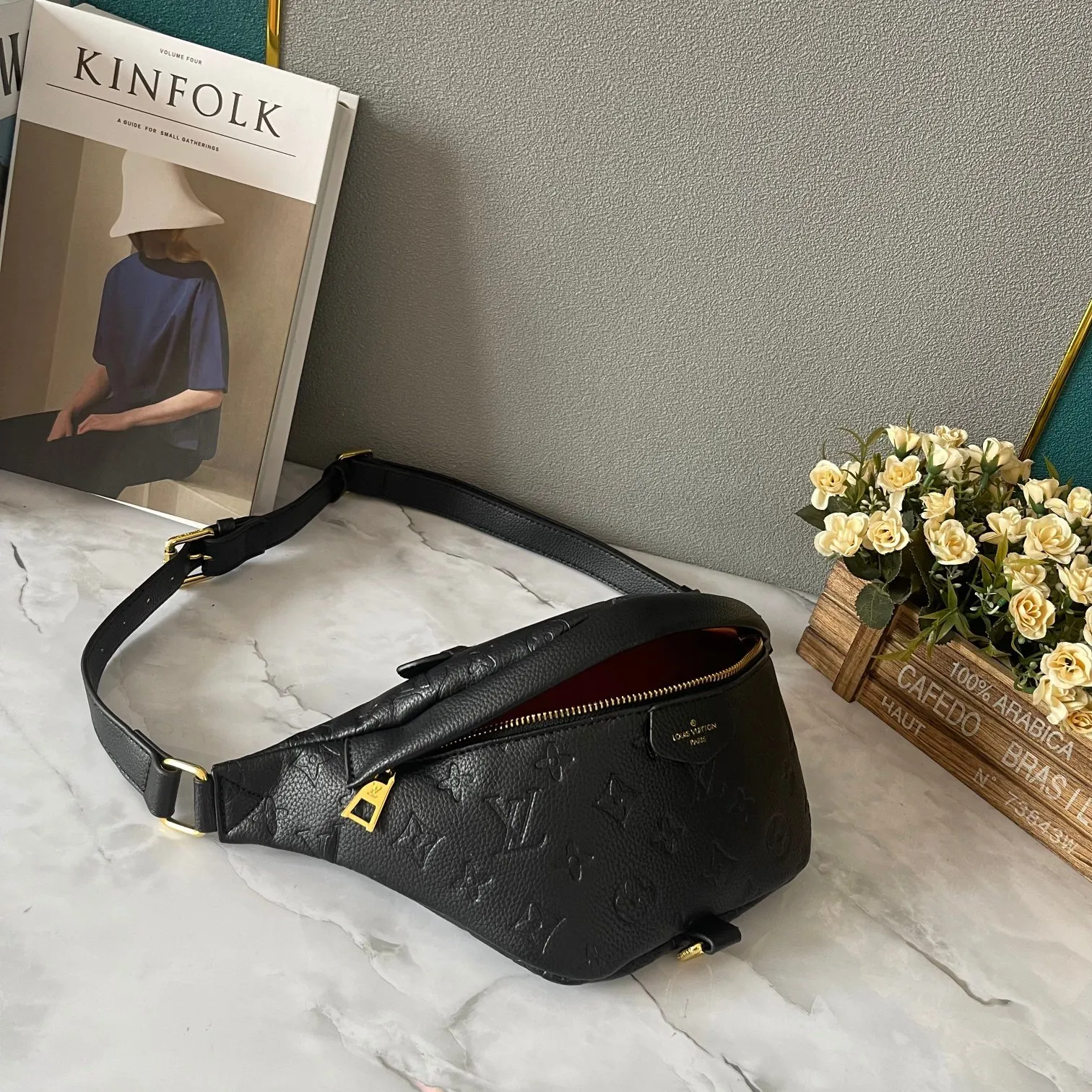 All Categories Official Website "Brand Women's Bags" Women's Bags 💙 LV 2024 New LV Crossbody Bag