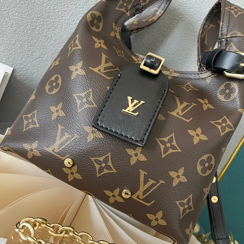 All Categories Official Website "Brand Women's Bags" Women's Bags 💙 LV 2024 New LV Crossbody Bag