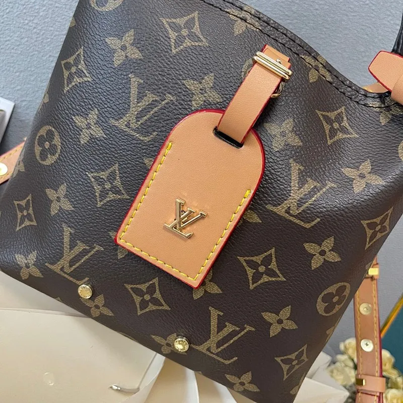 All Categories Official Website "Brand Women's Bags" Women's Bags 💙 LV 2024 New LV Crossbody Bag